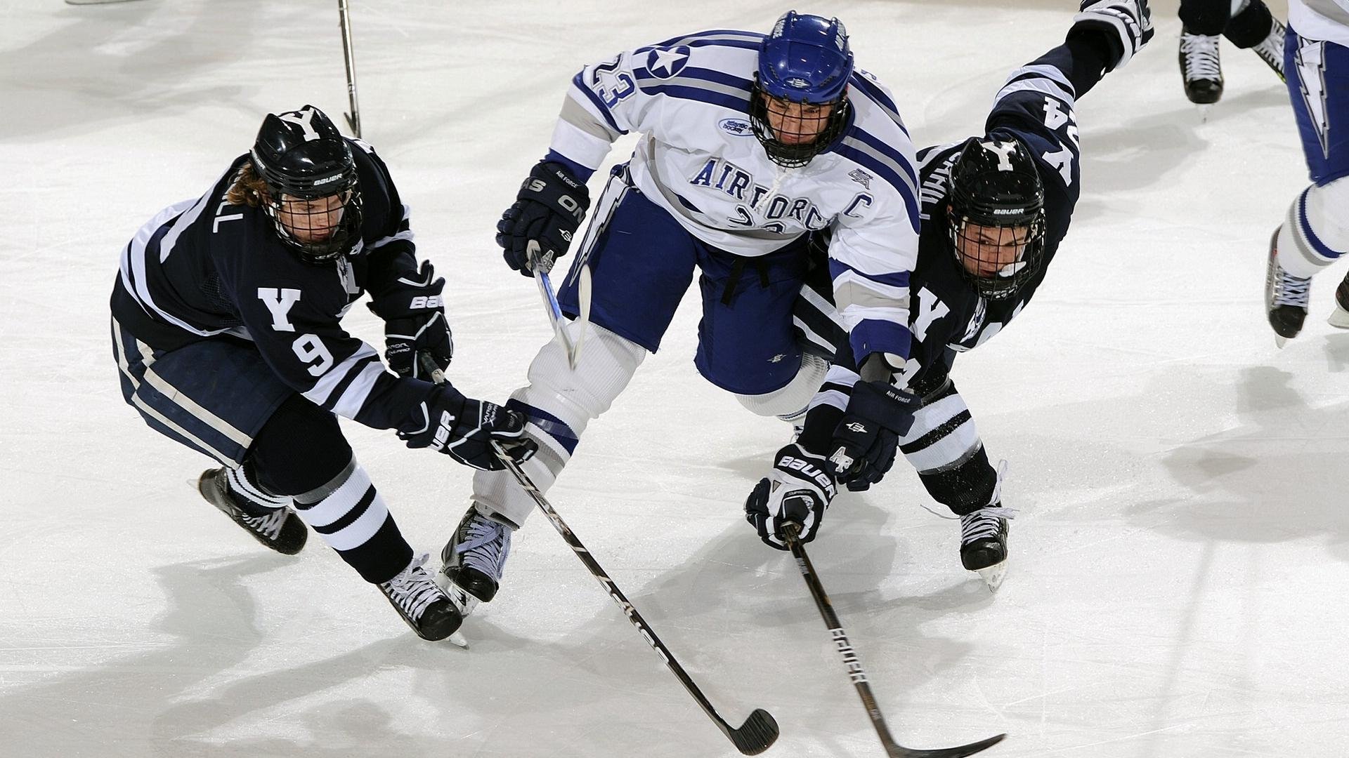 LPL豪门酝酿重建阵容大变动或成趋势,lol豪门俱乐部